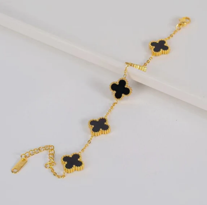 Dört Yapraklı Yonca Bileklik (Siyah)