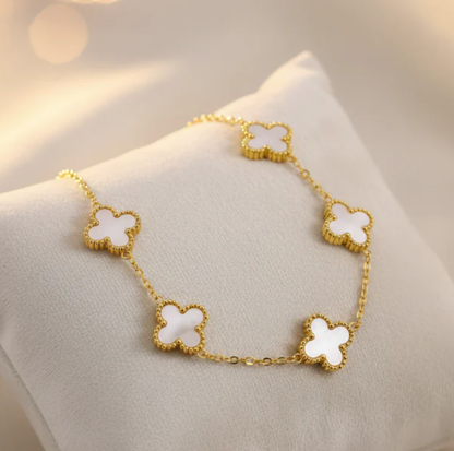 Dört Yapraklı Yonca Bileklik (Beyaz)