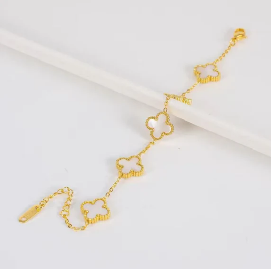 Dört Yapraklı Yonca Bileklik (Beyaz)