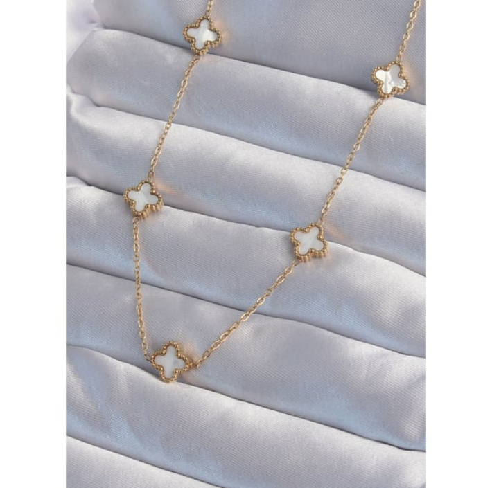 Dört Yapraklı Yonca Kolye (Beyaz)